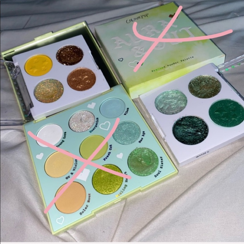 Eyeshadow palette bundle